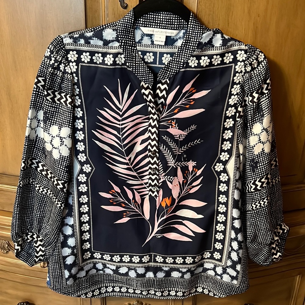 Diane von furstenberg blouse